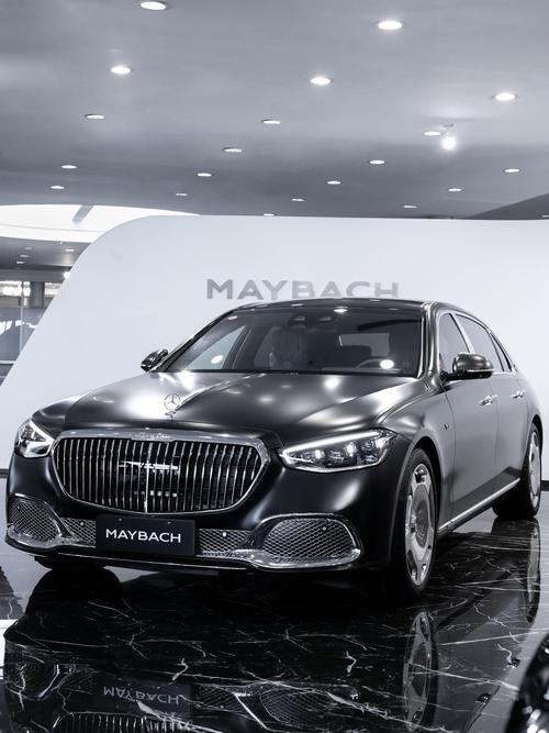 广州81岚图汽车的售后服务让用户无忧出行，迈巴赫未来的豪华车趋势