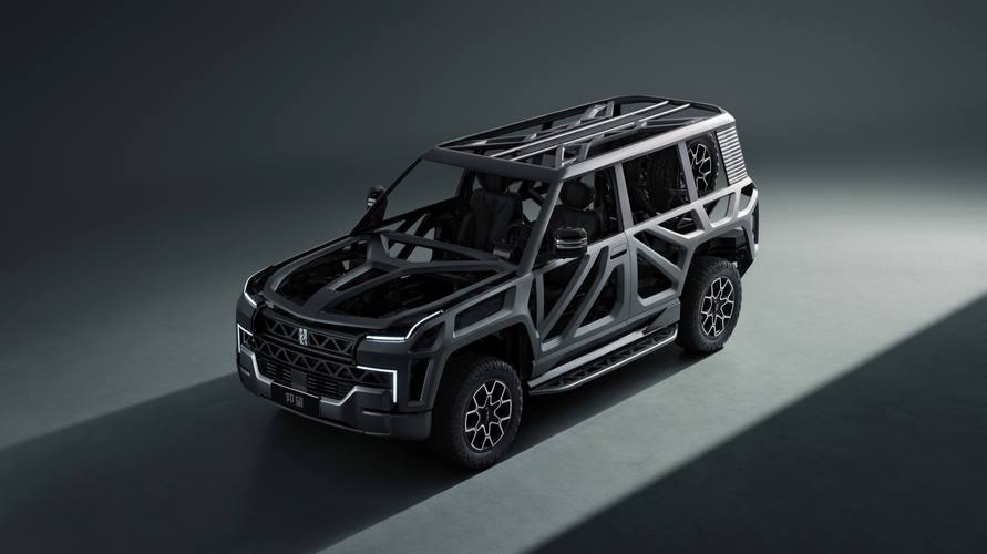 广州81仰望U8硬派越野的科技魅力，国能汽车对传统燃油车市场的冲击